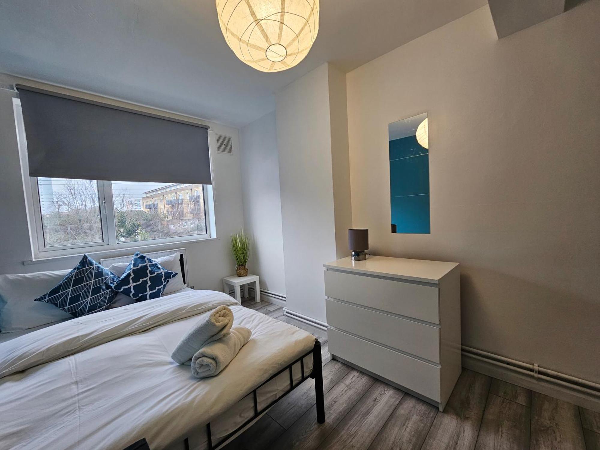 London Mile End Rooms Exteriör bild